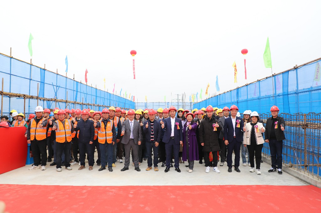 喜封金頂 再筑新篇丨惠州天倬科技智慧園建設(shè)項目封頂大吉(圖2)
